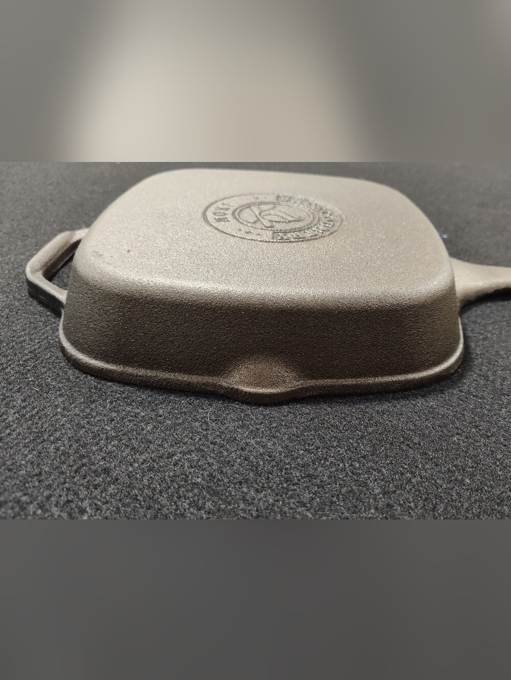 Backcountry Iron Cast Iron 8" Medium Square Grill Pan W/Assist Handle - Seasoned - Picture 7 of 12